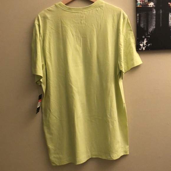 NWT Nike Men's L Just Do It Short Sleeve 100% Cotton T-Shirt in Green/Yellow - Picture 5 of 7